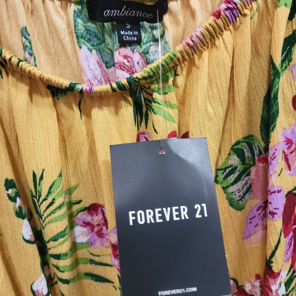Forever 21 Yellow Off Shoulder Cropped Blouse Size S - NWT - Picture 4 of 5